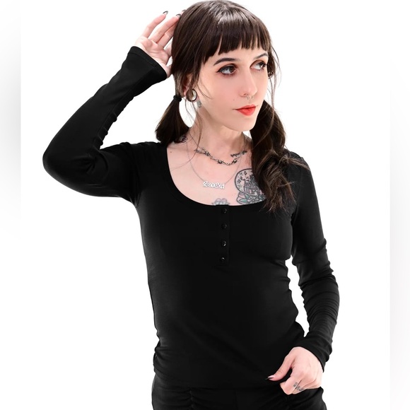 Foxblood Henley - Picture 1 of 4